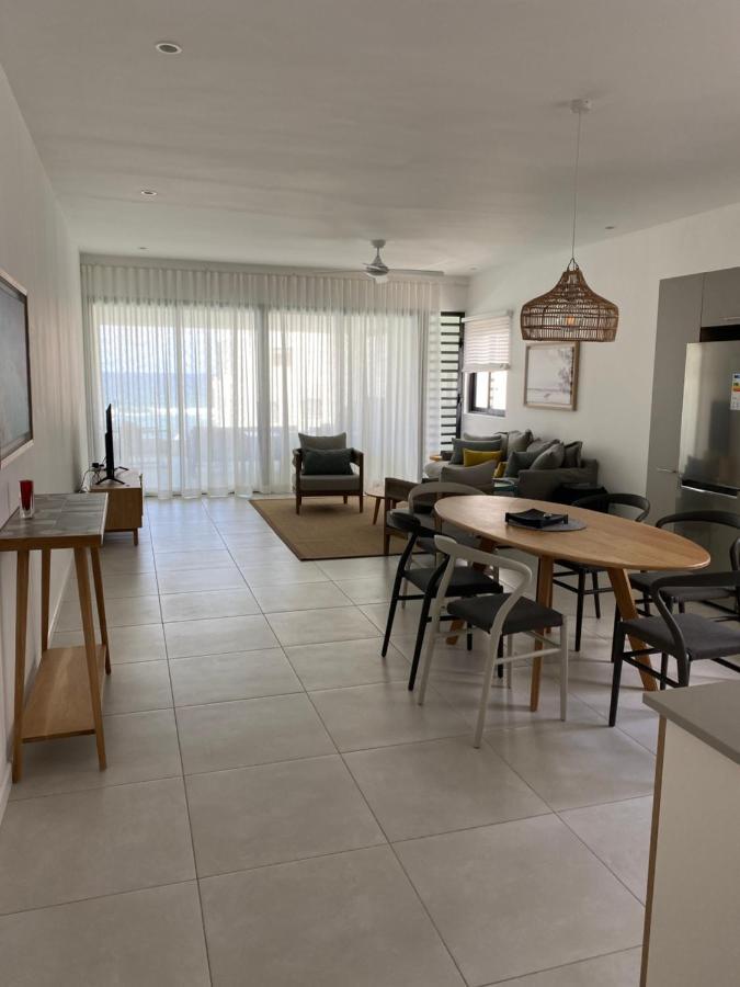 Eastern Blue Beachfront Luxury Apartment ป๊อสเตอ ลาฟาแยตต์ ภายนอก รูปภาพ