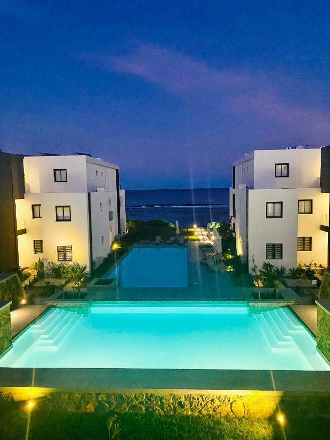 Eastern Blue Beachfront Luxury Apartment ป๊อสเตอ ลาฟาแยตต์ ภายนอก รูปภาพ