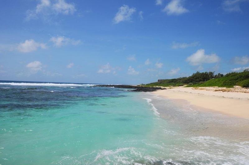 Eastern Blue Beachfront Luxury Apartment ป๊อสเตอ ลาฟาแยตต์ ภายนอก รูปภาพ
